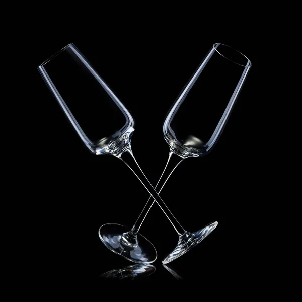 Conjunto de glasse de champanhe de luxo vazio isolado sobre um fundo preto — Fotografia de Stock