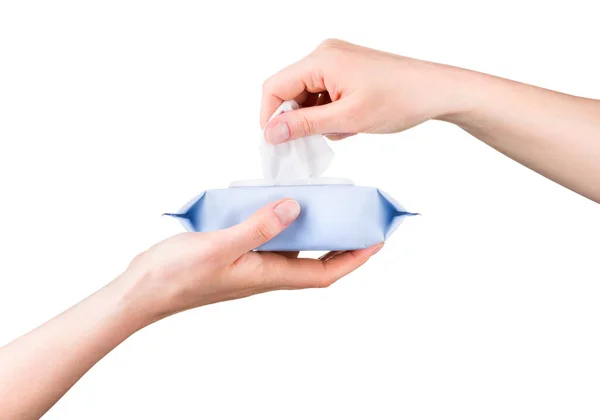 Frau Hand verwenden antibakterielle Feuchttücher oder Gewebe auf weißem Hintergrund isoliert — Stockfoto