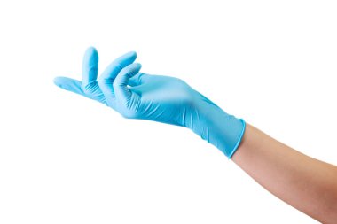 Doktor 'un eli steril tıbbi eldivenlerle beyaz arka planda izole edilmiş, kırpma yolu olan bir şey gösteriyor. Salgın ve virüslere karşı korunma kavramı.