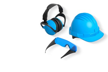 Beyaz arka planda kask, kulaklık ve gözlük içeren koruyucu dişli. Kırpma yolu, güvenlik inşaat giysisi konsepti.