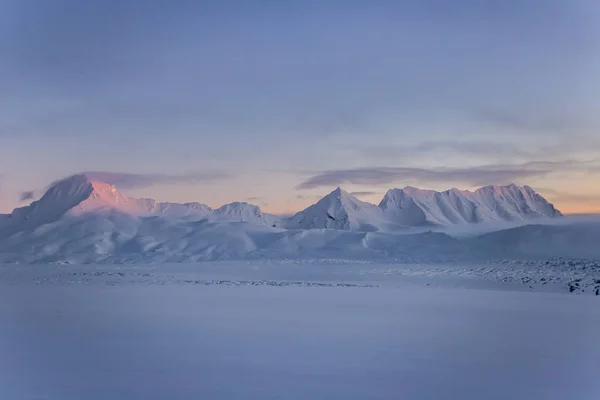 Pastel Colored Sunset Snowy Mountains — Stock Photo, Image