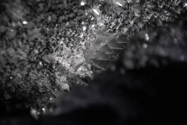 Κοντινή Φωτογραφία Των Κρυστάλλων Πάγου Από Σπηλιά Του Πάγου — Φωτογραφία Αρχείου