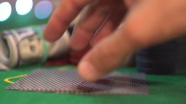 Üçlü, bir tür, Vale, Poker kartları kapat