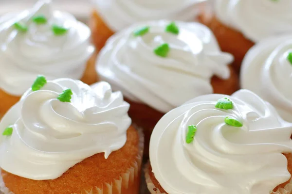 Cupcake Decorado Por Merengue Creme Árvore Natal Doce Sobremesa Para — Fotografia de Stock