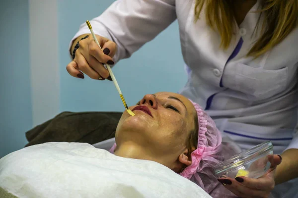 Yordam Şevval özçelik güzellik peeling retinol