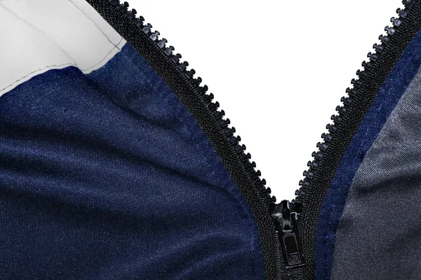 Fermuarını açıp fermuar dökmeyin. Açık beyaz arka plan izole yer.