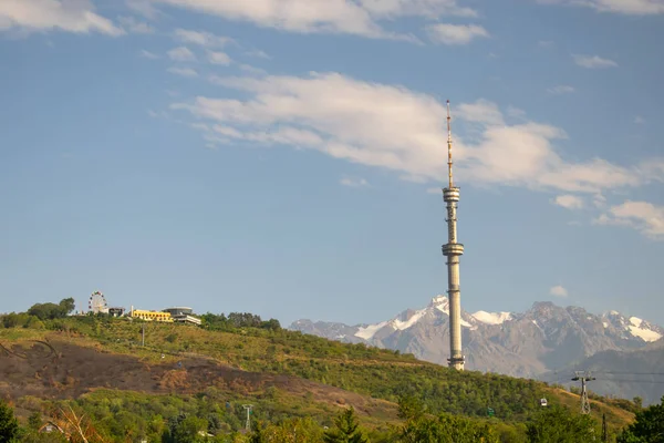 Ałmaty Kazachstan 2019 Widok Wieżę Telewizyjną Ałmaty — Zdjęcie stockowe