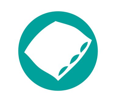 Yeşil yüzüklü beyaz yastık.