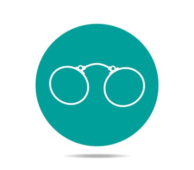 Eski moda bardaklar. Eski gözlükler.