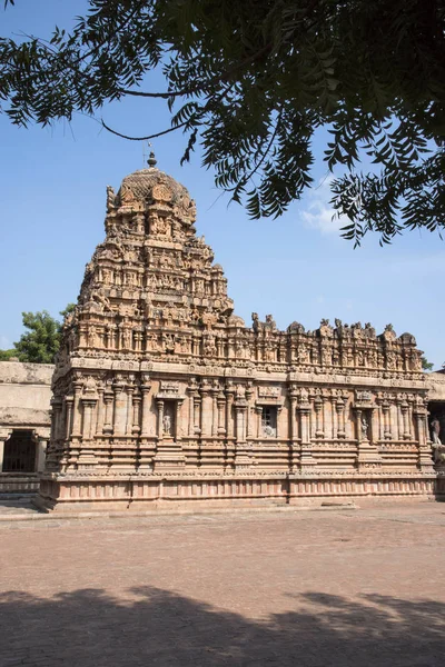 Brihadishvara 寺大チョーラ朝寺院の生活 タンジャーヴール タミル ナードゥ州として知られているユネスコ世界遺産サイトです シヴァ神に Rajesvara Peruvudaiyar または Brihadeeswarar — ストック写真