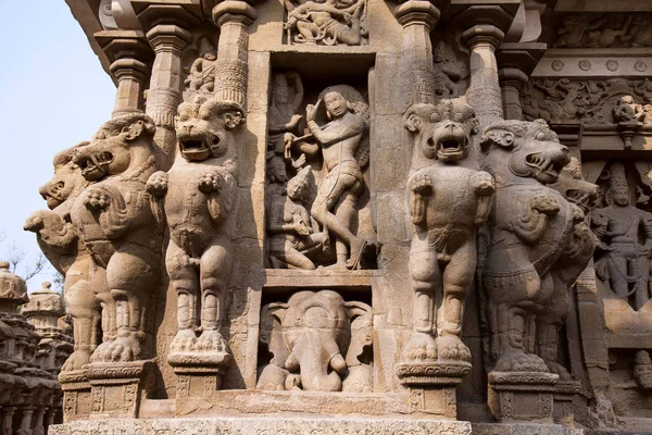 Idolo Scolpito Sulla Parete Interna Del Tempio Kanchi Kailasanathar Struttura — Foto Stock