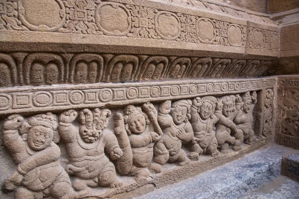 Carved idol on the inner wall of the Kanchi Kailasanathar temple, is the oldest structure, it is a Hindu temple in the Dravidian architectural style Kanchipuram, Tamil Nadu, India