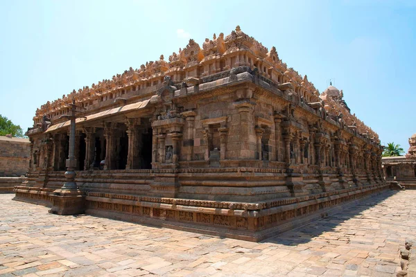アグラ Madapa アイラーヴァテーシュヴァラ寺院の複合体 Darasuram タミル語 Nadu インド 北の東からの眺め — ストック写真