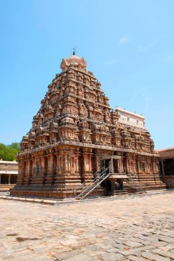 Airavatesvara Tapınağı, Darasuram, Tamil Nadu, Hindistan görünüm güney batıdan