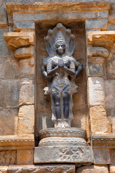 ナーガラージャ アイラーヴァテーシュヴァラ寺院 Darasuram Mandapa のタミル語 Nadu インドの南壁 — ストック写真