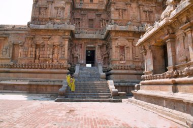 Flight of steps leading to Northern entrance, Brihadisvara Temple, Tanjore, Tamil Nadu, India.  clipart