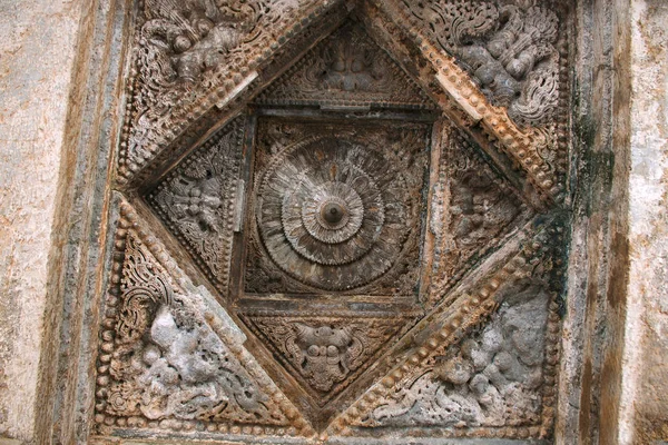 Teto Baía Decorativa Mukha Mandapa Adinatha Bsadi Basadi Halli Karnataka — Fotografia de Stock