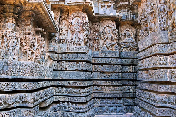 Fasáda Zdobené Zdi Panel Úlevu Západu Strany Hoysaleshwara Chrám Halebidu — Stock fotografie