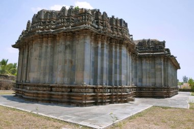 Arkadan Görünüş, Parshvanatha Basadi, Basadi Halli jain Tapınağı karmaşık, Karnataka, Hindistan.