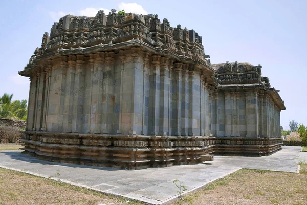Arkadan Görünüş, Parshvanatha Basadi, Basadi Halli jain Tapınağı karmaşık, Karnataka, Hindistan.