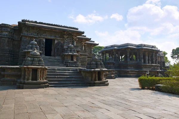 Vista Nandi Mandapa Hoysaleshwara Temple Halebid Karnataka Índia Vista South — Fotografia de Stock