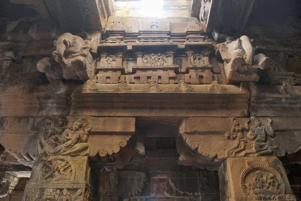Ristningarna Pelare Maha Mandapa Sonny Tempel Pattadakal Templet Komplex Pattadakal — Stockfoto