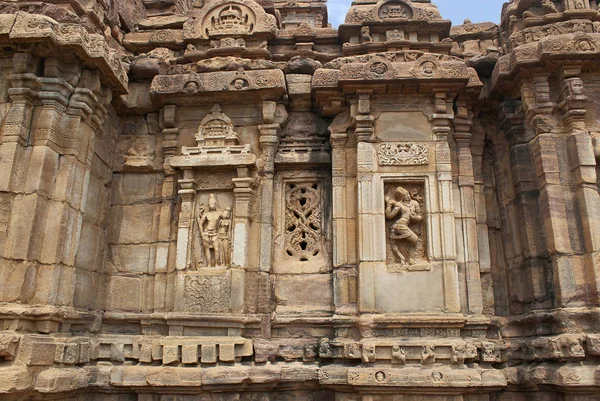 Pillared Dev Koshthas Southern Mukha Mandapa Depicting Figures Shiva Parvati — Foto de Stock