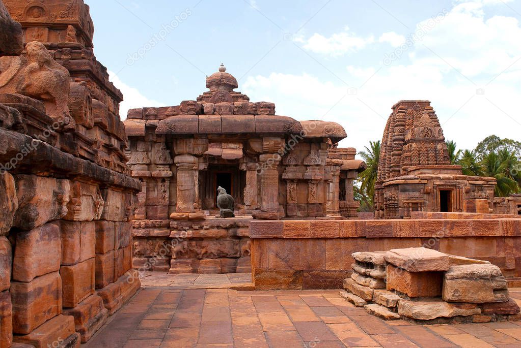 Nandi mandapa, Mallikarjuna Temple, Pattadakal temple complex, Pattadakal, Karnataka, India. Kasi Visvesvara temple is on the right.