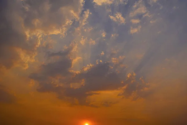 Sunset Sky Con Nuvole Scure Pune Maharashtra — Foto Stock