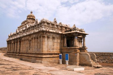Chavundaraya Basadi, Chandragiri tepe, Sravanabelgola, İstanbul