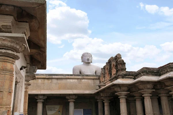 Genel Görünüm Chandragiri hill tapınağın karmaşık, Sravanabelgola, Karnataka, Hindistan