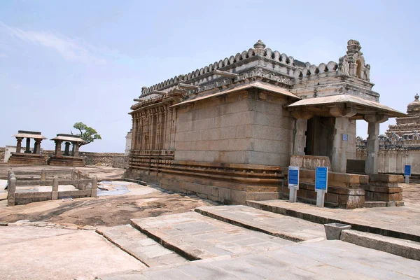 Parsvanatha Basadi Colina Chandragiri Sravanabelgola Karnataka India —  Fotos de Stock