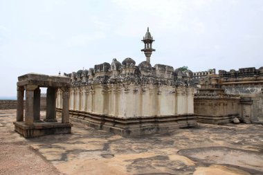 Shasana Basadi, Chandragiri hill, Sravanabelgola, Karnataka Hindistan arka görünümü