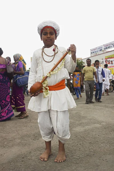 Πούνε Επαρχίας Μαχαράστρα Στην Ινδία Ιούνιος 2016 Νεαρός Προσκυνητής Warkari — Φωτογραφία Αρχείου