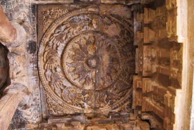 Mukha-mandapa, tavan Durga Tapınağı, Aihole, Bagalkot, Karnataka, Hindistan. Tapınak Galaganatha grubu 