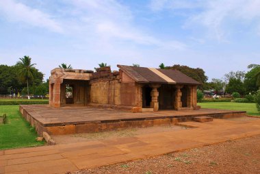 Kutira yapısı, Aihole, Bagalkot, Karnataka, Hindistan Galaganatha grup tapınaklar