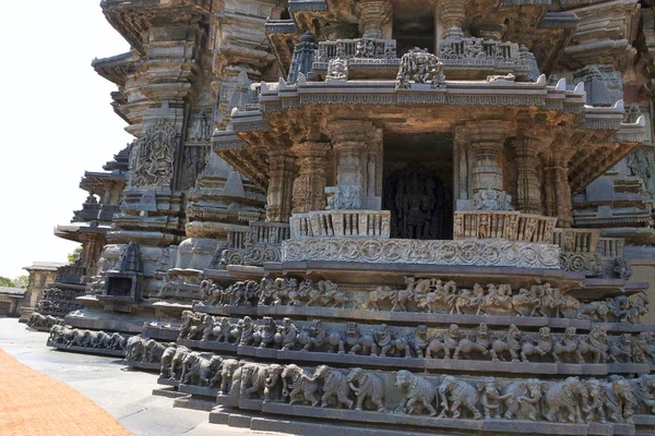 Fachadas Frisos Decorativos Con Deidades Bailarines Otras Figuras Templo Chennakeshava — Foto de Stock