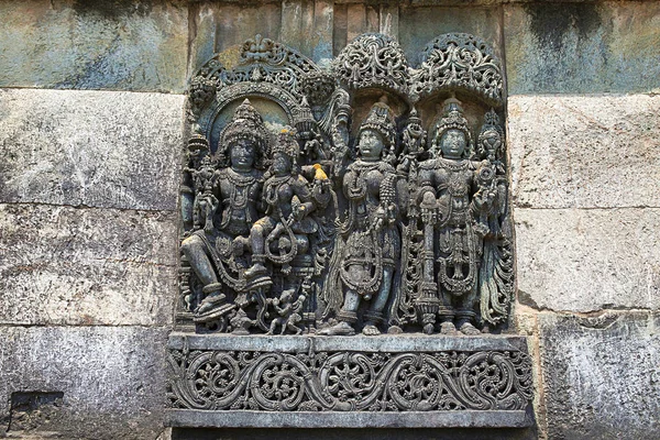 Relieves Decorados Paneles Pared Que Representan Desde Izquierda Vishnu Con —  Fotos de Stock