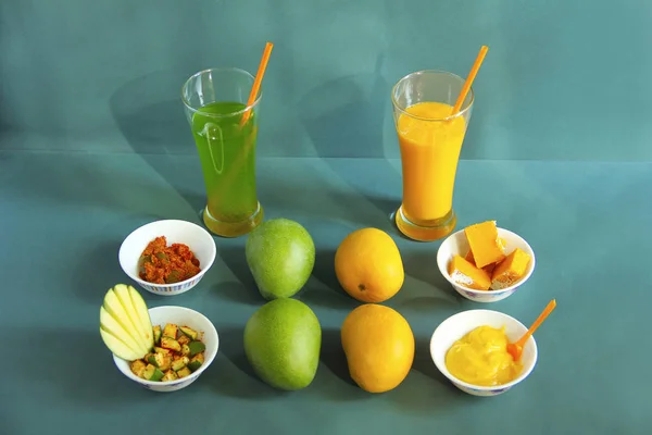 Rauw Rijp Alphonso Mango Hun Bijproducten Zoals Augurk Mango Shake — Stockfoto