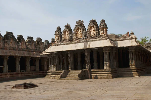 Pillared Cloisters Prakara Ranga Mandapa Virupaksha Temple Hampi Karnataka India — Stock Photo, Image