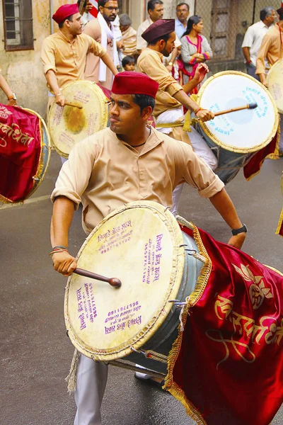 Пуне Индия Август 2017 Года Молодой Индиец Одетый Традиционную Игру — стоковое фото