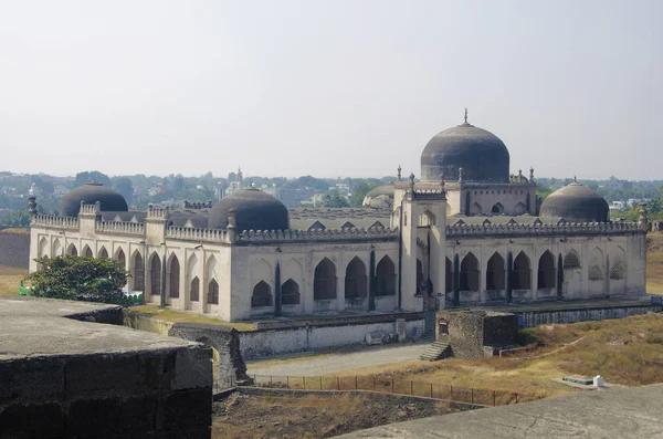 Veduta Della Moschea Jamia Situata Nel Forte Gulbarga Gulbarga Karnataka — Foto Stock