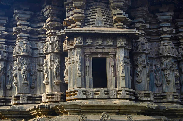 雕刻, Kopeshwar 寺, Khidrapur, 戈尔哈布尔, 马哈拉施特拉邦印度. — 图库照片