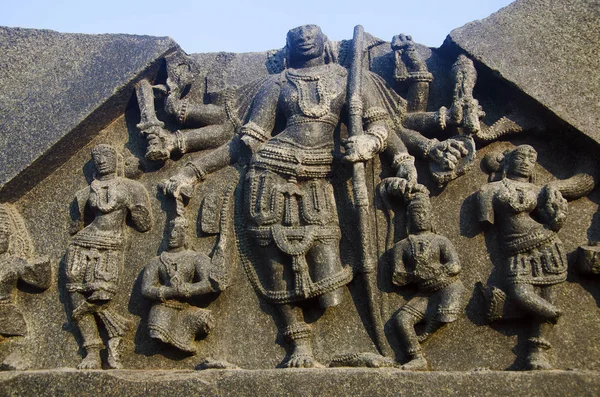 Figura esculpida, Templo complexo, Warangal forte, Warangal, Telangana estado da Índia — Fotografia de Stock