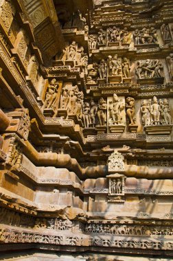 Vishwanath Tapınağı, Panel ile erotik heykeller, Batı grubu, Khajuraho, Madhya Pradesh, Hindistan, UNESCO Dünya Miras Listesi