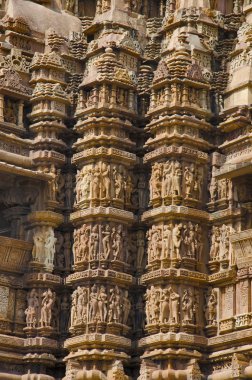 Kandariya Mahadev Tapınağı, Panel ile Tanrı ve rakamlar çeşitli teşkil etmektedir, Batı grubu, Khajuraho, Madhya Pradesh, Hindistan, UNESCO Dünya Miras Listesi