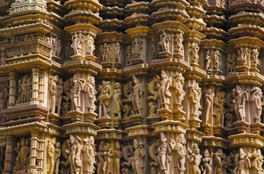 Devi Jagdamba Tapınağı, heykel - Surasundaries, Batı grubu, Khajuraho, Madhya Pradesh, Hindistan, Unesco Dünya Mirası