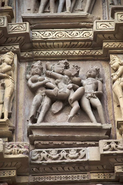 Kandariya Mahadev Świątyni Ściana Południowo Środkowy Panel Mithuna Pary Grupy — Zdjęcie stockowe