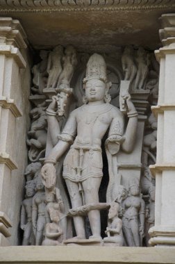 Lakshmana Tapınak, Kuzey duvarı, niş, - Sukra Kaide, Batı grubu, Khajuraho, Madhya Pradesh, Hindistan Unesco Dünya Mirası üzerinde