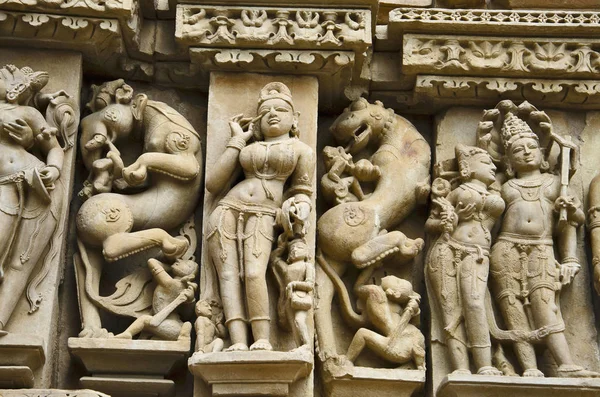 Parsvanath Tapınağı, Wall heykeller - portre, Doğu Grubu, Khajuraho, Madhya Pradesh, Hindistan, UNESCO Dünya Miras Listesi